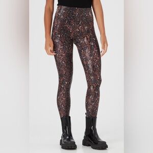 Nwt Spanx women's python/snakeskin leather leggings pants. Size Small